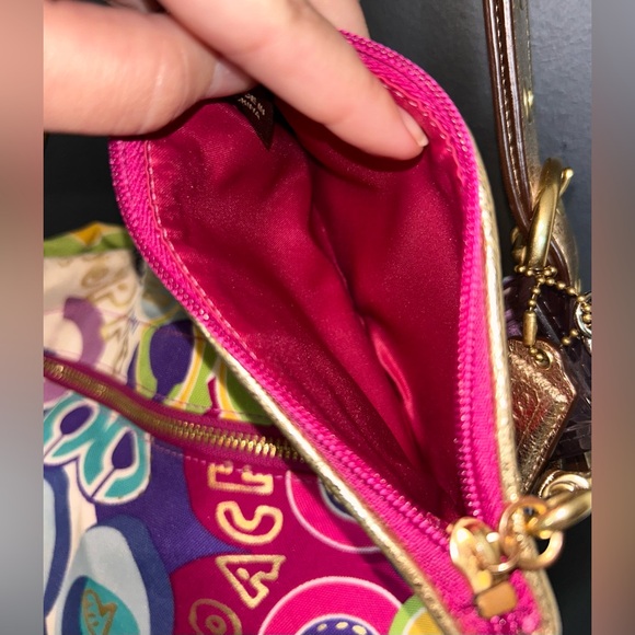 Y2K Coach Poppy Graffiti Multicolor Pop-Print Shoulder Bag & Matching Wristlet - Picture 4 of 16